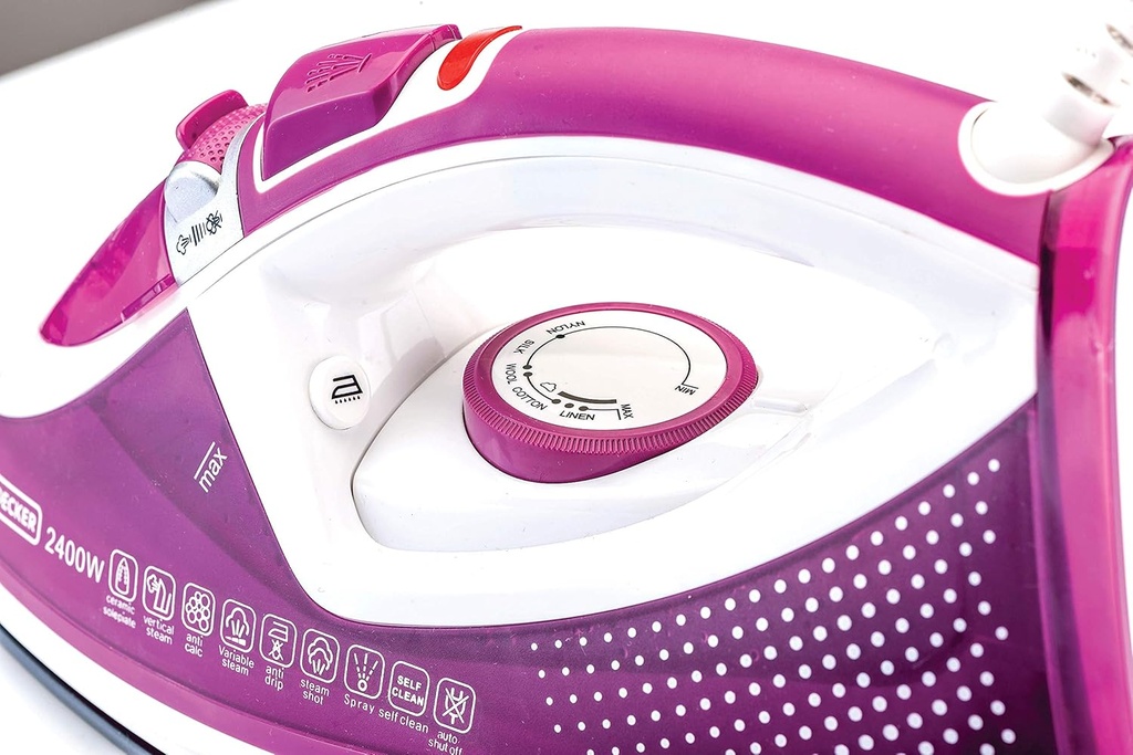 Black and Decker X2450-B5 2400W Steam Iron with Ceramic Soleplate
