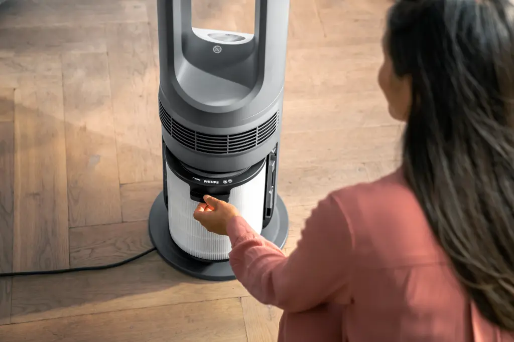 PHILIPS AMF870/35 Air Performer 3-in-1: Purifier, Heater & Cooling Fan – Cleans 70m², HEPA Filter, Smart Sensors, Alexa, App. Quiet & Energy Efficient