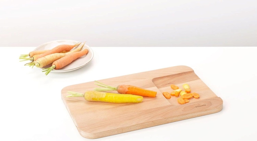 Brabantia Slice & Dice Wooden Chopping Board for Meat
