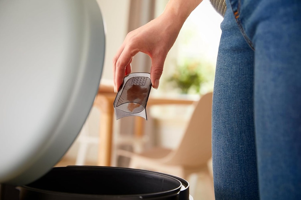 PHILIPS FABRIC SHAVER GC026/80, Removes fabric pills, BLACK  